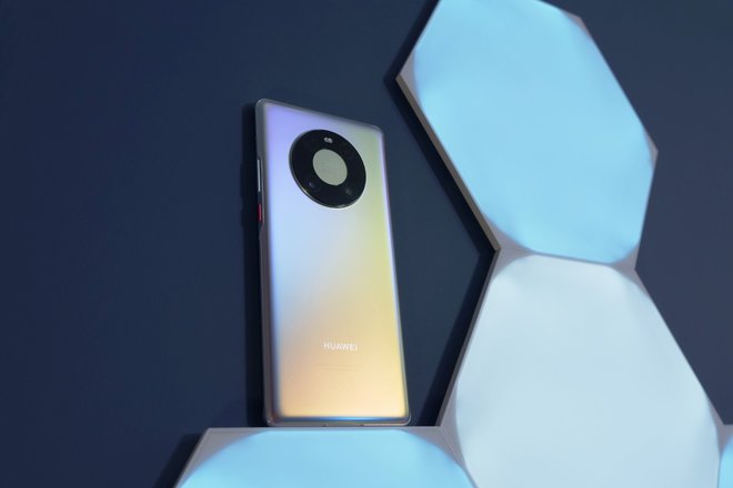 , Upcoming phones: The future smartphones of 2022, Catch Price Guide